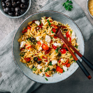 SALADE DE RISONI, TOMATES ET POIVRONS